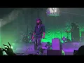 Mutts Don't Heel Tour: Leon Thomas - Sneak