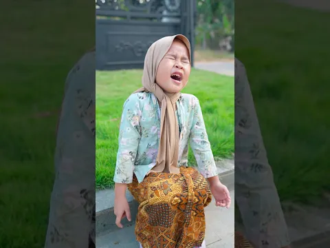 Emak ngrengek #nabeldanmama #emakkiti
