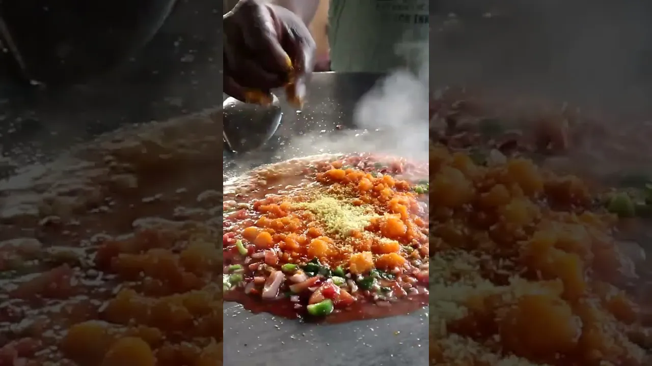 Mumbai Style Pav Bhaji Making #pavbhaji #streetfood #shorts