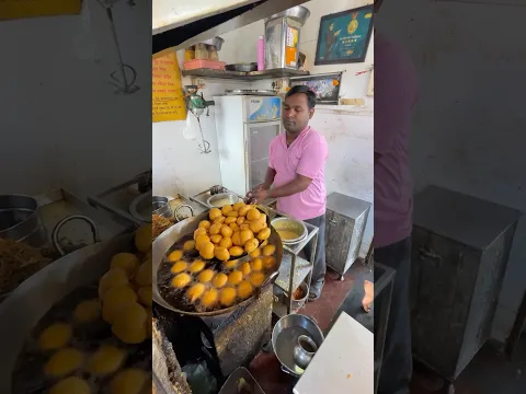 Super tasty Aloo Wada Making🤩 #streetfood #aloo #viralshorts