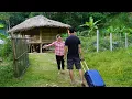 Download Lagu 18-year-old orphan girl welcomes engineer to live together in a small house/Ly Tieu Nuong TV