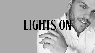 lights on live at the pioneer awards 