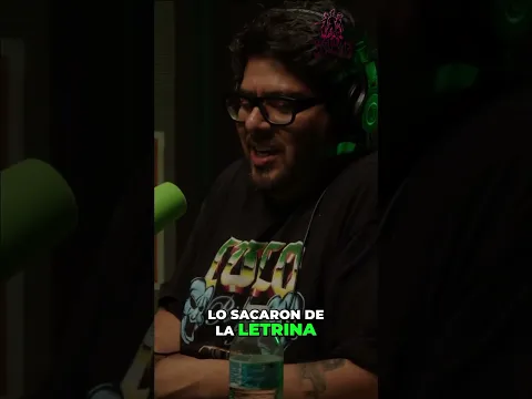 Ladrón se Mete a Letrina y Termina Cubierto de Heces  #historiasdelmasaca #podcast #comedia