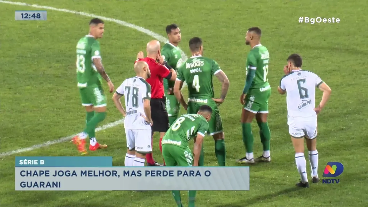 Chape joga melhor, mas perde para o Guarani