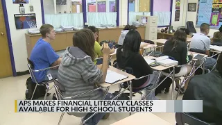 APS to offer interactive financial literacy course to high school students