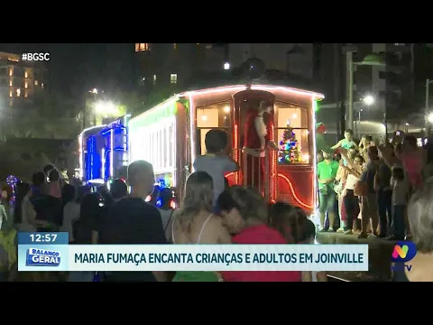 Estação da Memória, em Joinville, recebe Maria Fumaça decorada para o Natal
