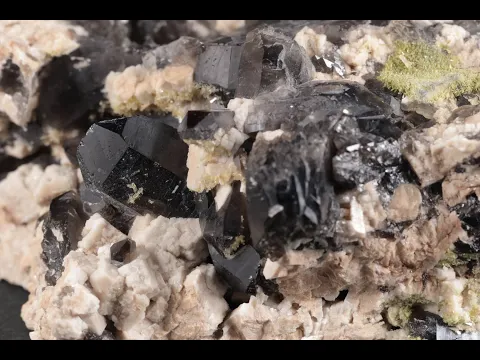 黒水晶(モリオン) 原石 446g｜天然石 原石 通販 キラリ石