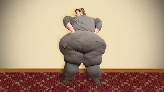 hips don t lie plus size model wants world s largest hips
