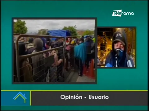 Cientos de personas buscan obtener el pasaporte en Cuenca en medio de duros sacrificios