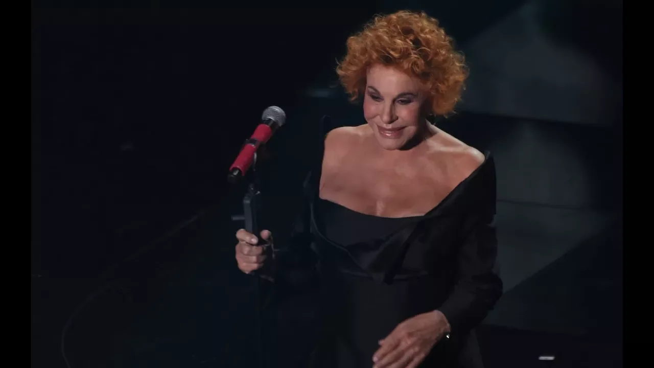 ORNELLA VANONI: "Imparare ad amarsi" live - "La Mia Storia tour"