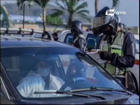 Cómo acceder al 50% de reducción en multas de tránsito