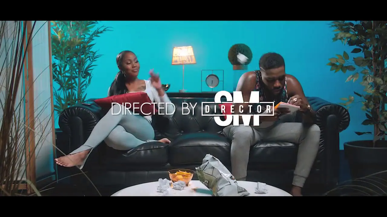 OSWALD - ( SUR UN CARREAU) OFFICIAL VIDEO OSWALD - ( SUR UN CARREAU) OFFICIAL VIDEO