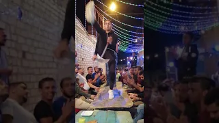الحلاواني علي طبل فاضي دندنها