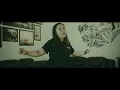 Download Lagu BAKERLY ft. ENDAH WASITA (OFFICIAL MV) - SEMUA TERLIHAT BAIK-BAIK SAJA