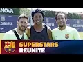 Lagu Ronaldinho makes a surprise visit