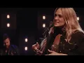 Carrie Underwood -  Mama, I'm Coming Home