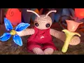 Download Lagu beetle friend does your flower makeup in a flower field ASMR 🌷
