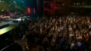 Roberto Carlos - Amigo (Video En Vivo - Stereo Version)
