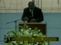 Ray Lewis Preaches Speaks at Steve McNair s Funeral