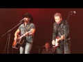 Download Lagu Troy Cassar Daley \u0026 Lee Kernaghan - Lights On The Hill
