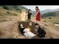 Download Lagu 5年前小三活埋母親，怎料肚中萌娃是醫學天才，5年後他手握神針歸來護母復仇，首富爹跪求母子回家 【全集】#熱血 #爽文 #逆襲 #親情 #復仇
