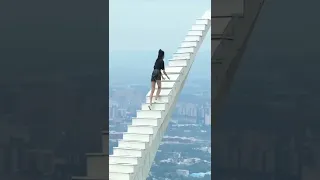 انا رايح فين انا راجع تاني 