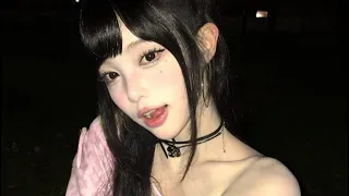 SHORT FACE LENGTH RARE YPER COMPACT FACE