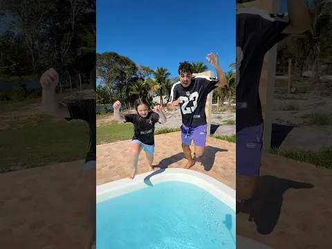TIPOS DE CRIANÇA NA PISCINA! 🤣
