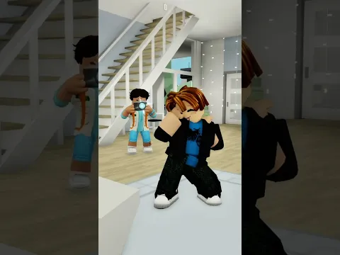 I caught bacon doing the luku trend 😂 #roblox #shorts #robloxshorts 