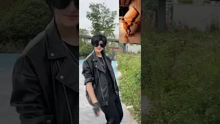 某神秘木棍人#黑瞎子话题cosplay #anime #trending#viralvideo#funny#short#youtubeshorts#youtube #new #trend  #コスプレ
