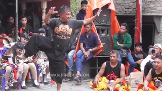 Download SOLAH APIK MAESTRO PEMBARONG REOG PONOROGO DARI NGEBEL MEMUKAU PENONTON MP3