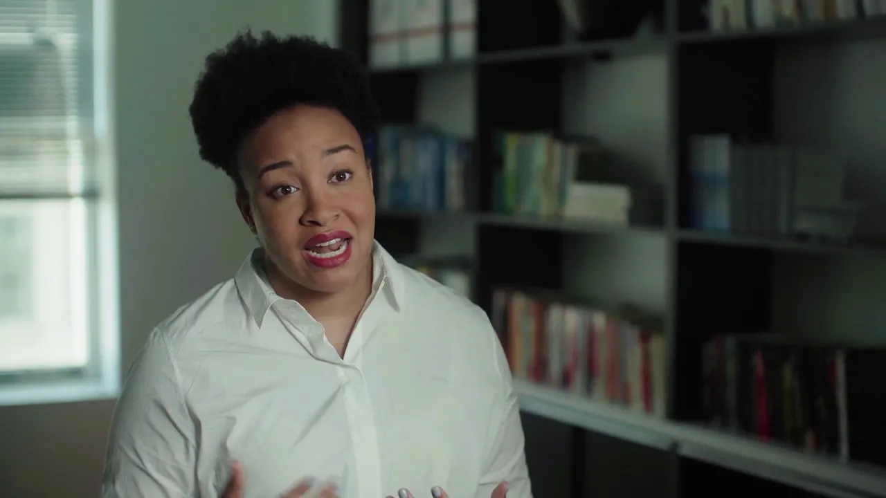 Mackenzie Price on Language, Society, and Social Behavior | A Sociolinguist’s Perspective