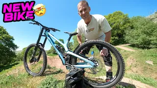 MY NEW DOWNHILL BIKE IS A WORLD CUP WINNING DREAM MACHINE