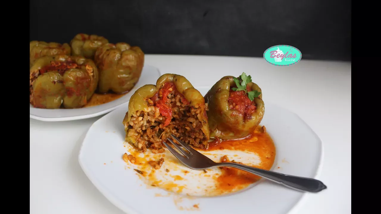 Einfach unwiederstehlich lecker I Antipasti gefüllte Paprika mit Frischkäse I Silvester Rezept. 