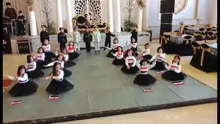 طوبة فوق طوبة 