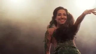 حجرين ع الشيشة هوبا الرقص الشعبي 