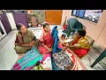 Download Lagu সোনাঝুরি হাট থেকে অনেকগুলো শাড়ি কিনলাম