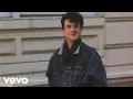 Download Lagu Les McKeown - She's A Lady (Official Video) (VOD)