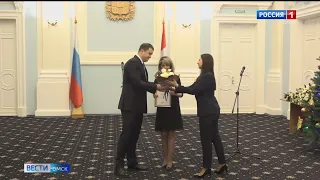 Омичам от имени Президента РФ и Губернатора Омской области вручены высокие правительственные награды