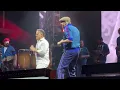 JUAN LUIS GUERRA JUNTO AL BLACHY CANTANDO VISA PARA UN SUEÑO