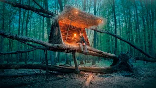 Building a levitating treehouse. Tree hut shelter, bushcraft, survival.
