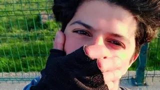 ملوك لحن  عغيابك مرو كم يوم                                          دندنها