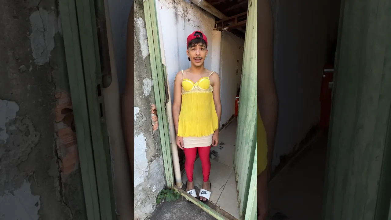 Mel EMPRESTA suas ROUPAS ???? #comedia #shorts