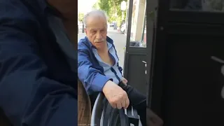 سید کریم کمدین و خواننده غزل های کوچه باغی از لندن 