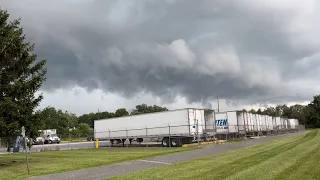 Berks County PA Shelf Cloud Flash Flood Warning 23 Live Storm Chasing IRL Pennsylvania