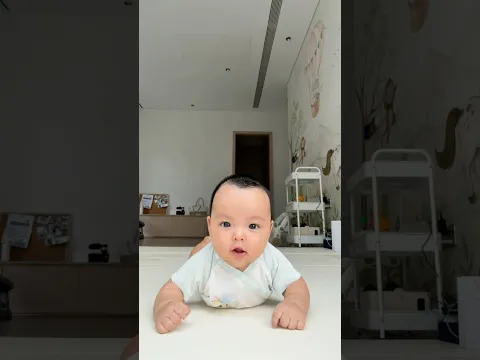 Cô chú trông cháu giùm nha 🤣