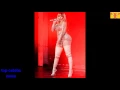 Nicki Minaj makes eyeballs pop with her bare breast at Paris Fashion Week
