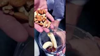 وصفة عصير خاصة للمتزوجين فقط 