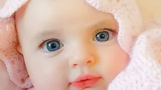 ضحكه طفل مسخره عسل قلبي ياناس  ضحكه طفل مسخره عسل قلبي ياناس