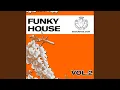 Download Lagu Moving Too Fast (Speed Garage Mix)